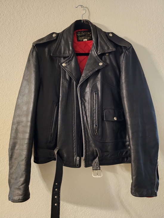 Sears Other - Vimtage Searse  Black Leather Biker Jacket with Red Quilted Lining Size L